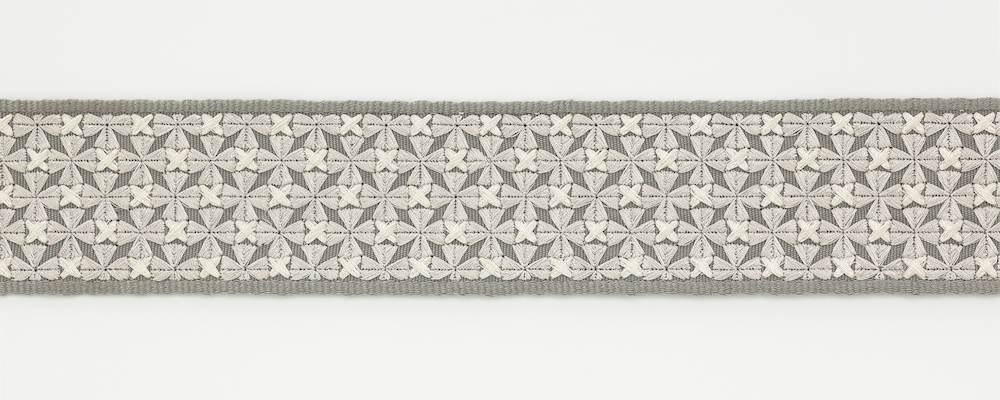 Cross Stitch Braid, beige - Cowtan & Tout Design Library